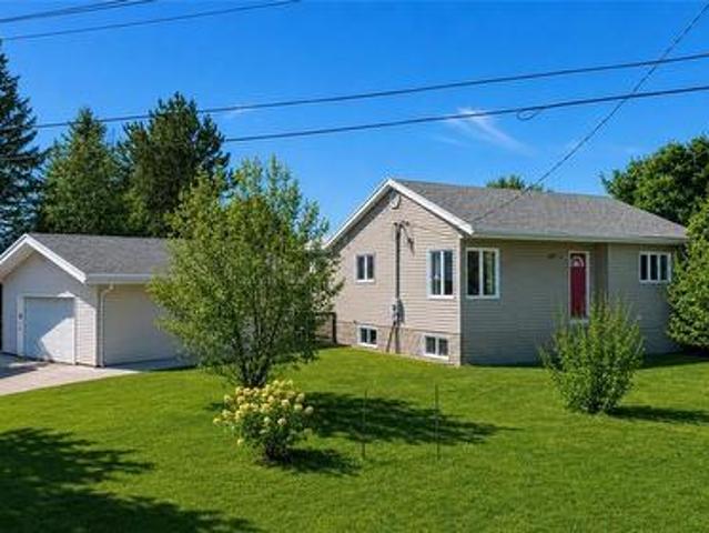 277 Notre Dame Street W, Azilda, ON, P0M 1B0 house for lease | Listing ID 2130 | Royal LePage