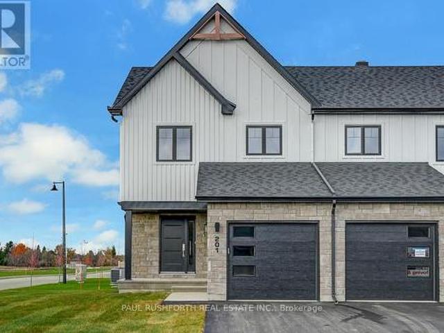 277 Peacock Drive, Russell, ON, K4R 0A1 house for sale | Listing ID X13699 | Royal LePage