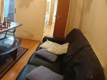 277 Warwards Lane, Stirchley, B29 7QR, United Kingdom | Room for rent #113250829 | Rentberry