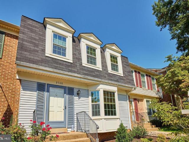 2788 Knollside Lane