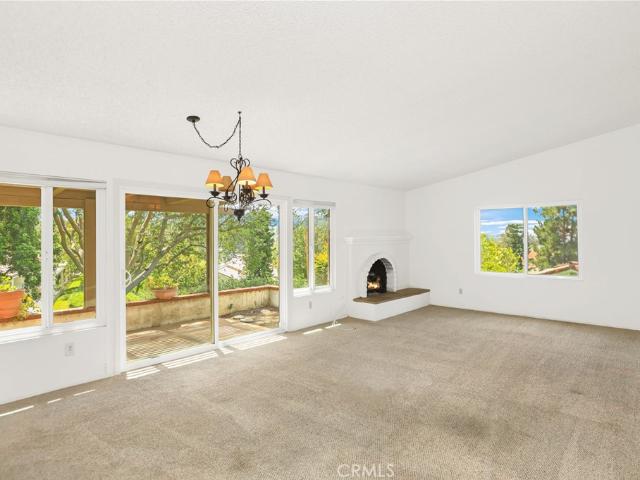 27896 Calle Marin