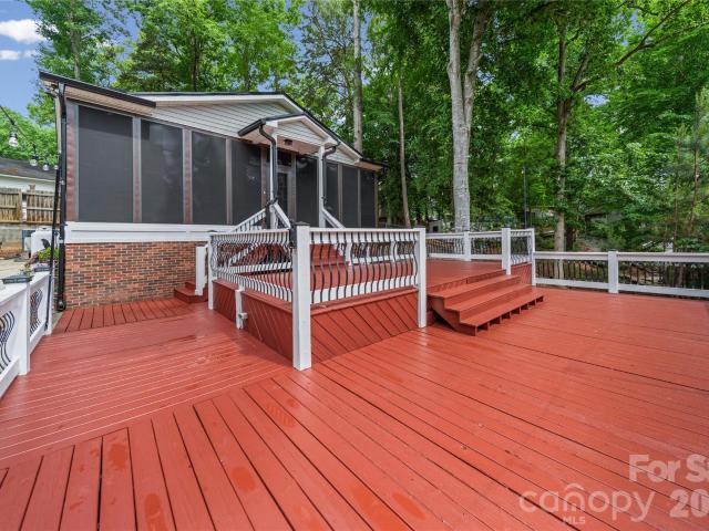 278/280 Lake Tillery Trail