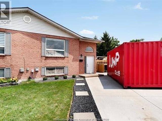 2782 Allyson, Windsor, ON, N8W 5S8 house for sale | Listing ID 26020 | Royal LePage