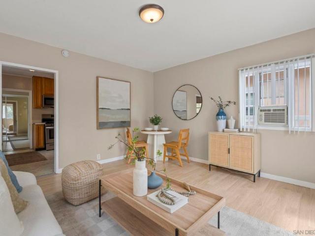 278 C Ave