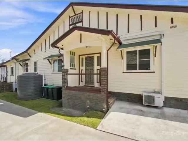 2/78 Jeffrey Street, Armidale Apartment for rent Listed by Ar.