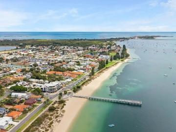 2/78 Parkin Street, ROCKINGHAM, WA 6168