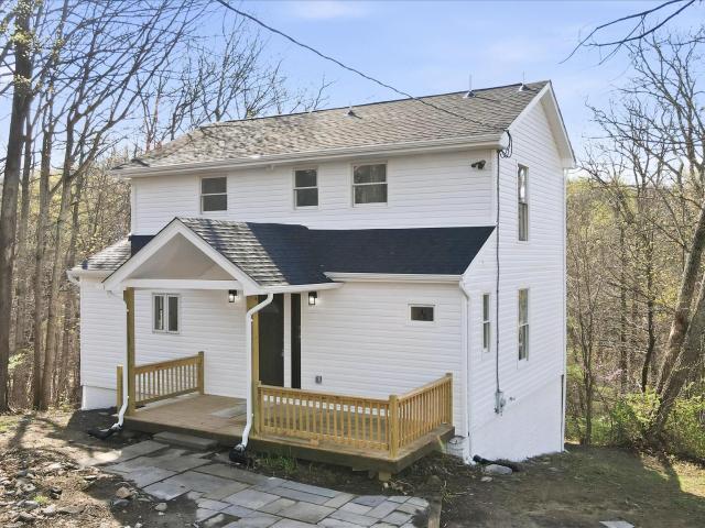 278 Red Bird Ln, Harpers Ferry, WV 25425 | MLS #WVJF2022