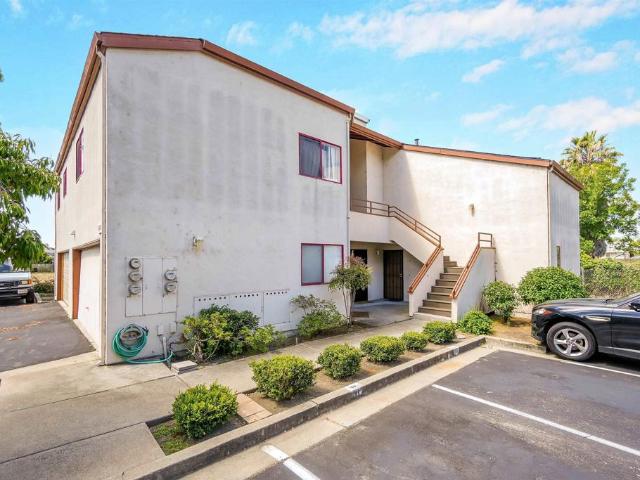 27949 Thornton Ct 1B