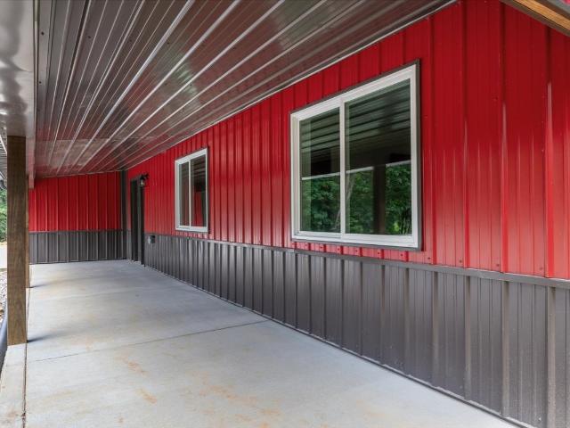 2796 Highway 100