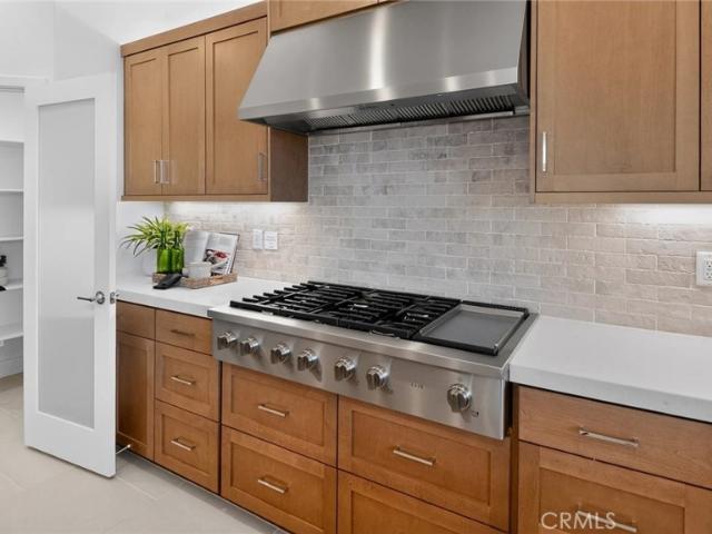 27976 Plateau Terrace