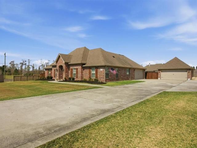 2790 Newberry Station Dr, Lake Charles, LA