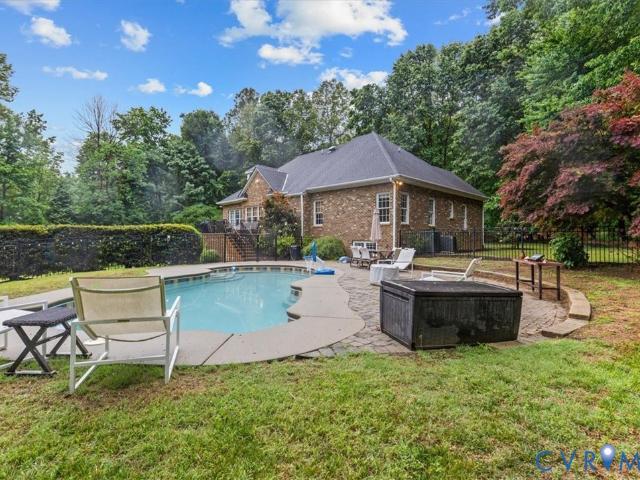 2792 E Maple Grove Lane