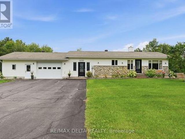 2793 Gagne Road, Clarence Rockland, ON, K0A 2A0 house for sale | Listing ID X13633 | Royal LePage