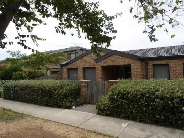 279 Anthony Rolfe Ave, Gungahlin Townhouse for rent Listed by.
