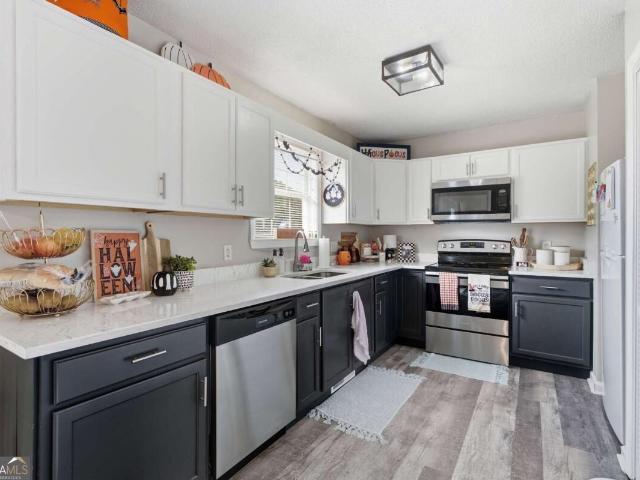 279 Brittney Drive SE