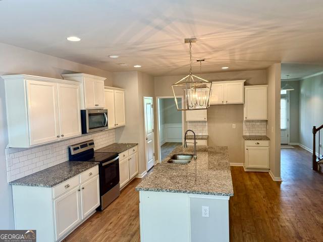 279 Greystone Court