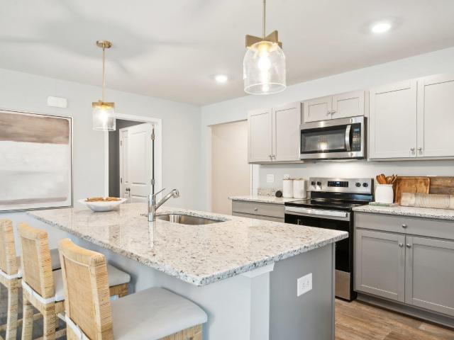 279 Heather Ln, Staunton, VA 24401 | MLS #VAAG2002