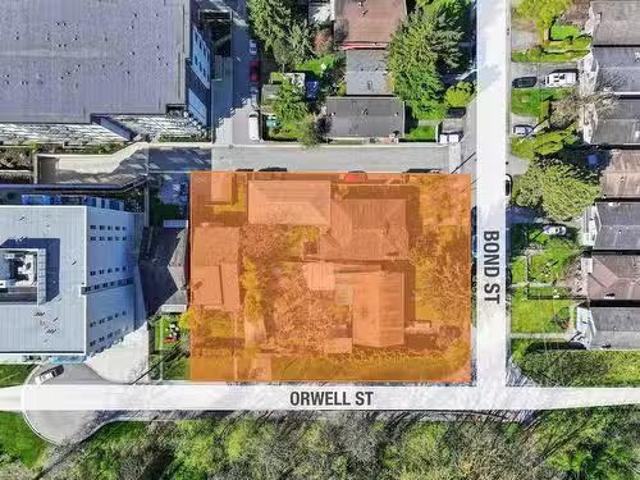 279 Orwell Street, North Vancouver, BC, V7J 2G2 house for sa.