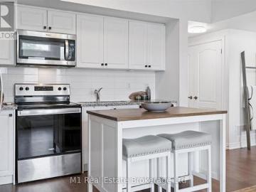 279 Law Drive, Guelph Grange Road, ON, N1E 7E8 townhouse for sale | Listing ID X13492 | Royal LePage