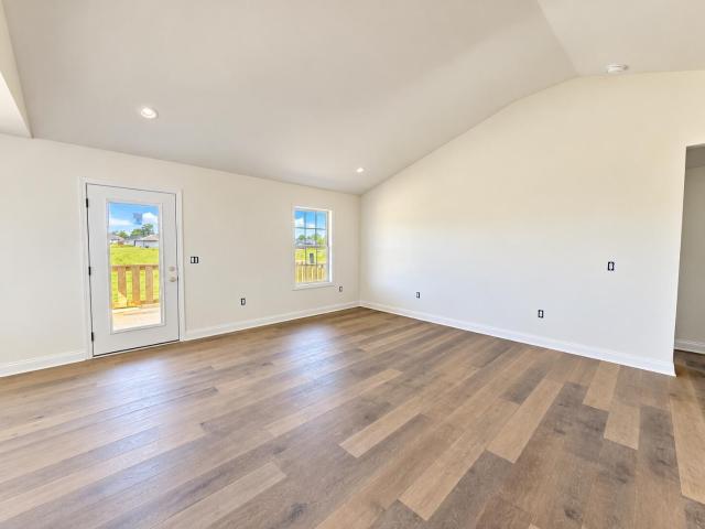 279 Stoney Creek Way