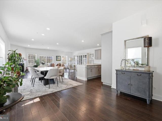 279 Red Leaf Lane