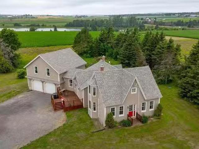 279 Riverview Crescent, Vernon Bridge, PE, C0A 2E0 house for.