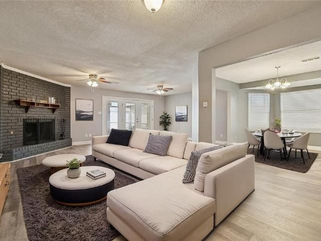 2804 Moss Lane