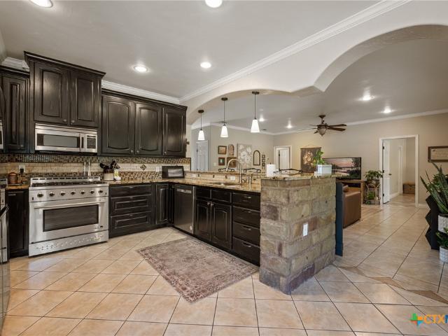 2804 County Road 1045