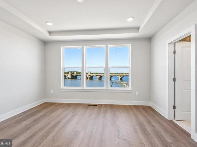 2804 Ferry Bar Drive