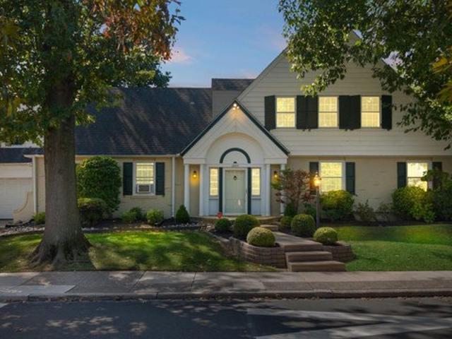 2804 Hillcrest Rd, Drexel Hill, PA 19026