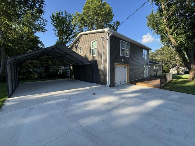 2805 N Grant Avenue