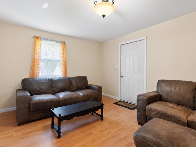 2805 Fairoak Drive
