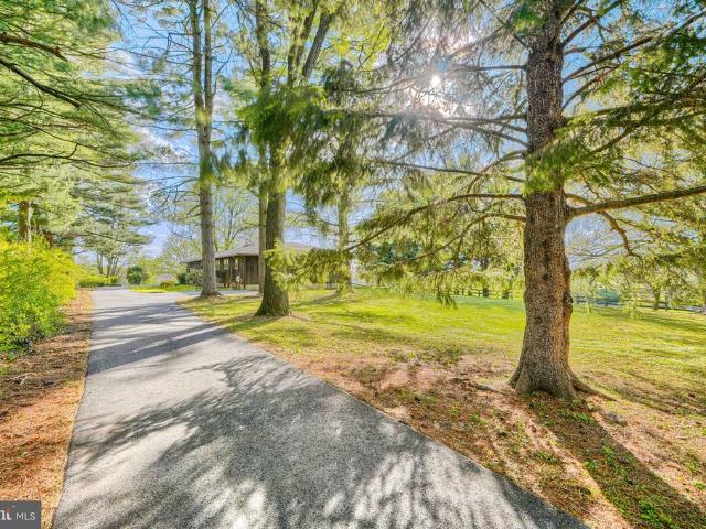 2807 Pocock Road