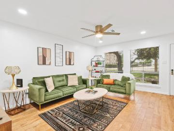 2807 Wildflower Drive 2