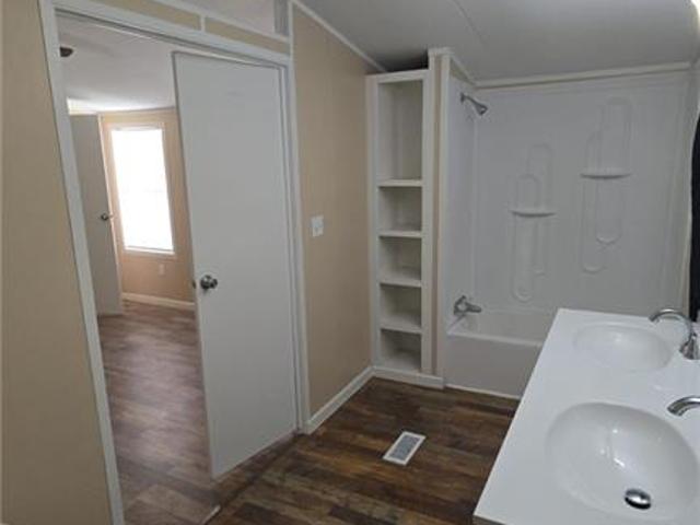 2808 Del Rey Street W