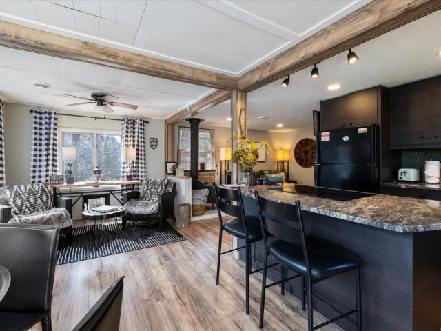 28098 Wilderness Retreat