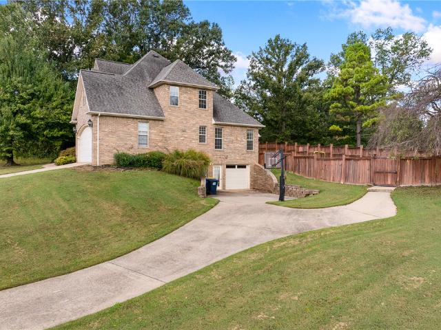 2809 Dry Branch Drive