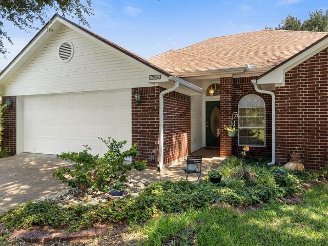 2800 Comanche Trail
