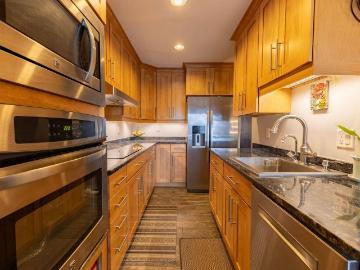 2800 Hamline Ave N, Unit 130, Roseville, MN 55113 | MLS #7057