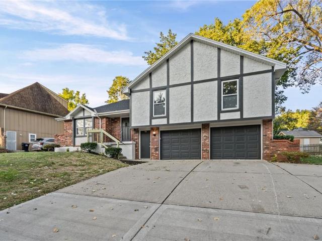 2800 S Cochise Drive