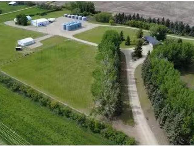 280124 Township Road 290, Rural Rocky View County, AB, T0M 0S0.