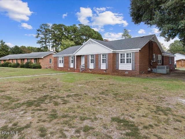 2801 Graham Drive