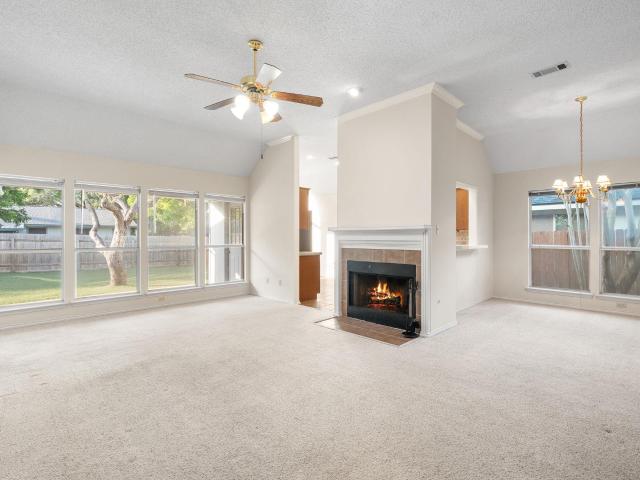 2802 Alexander Dr