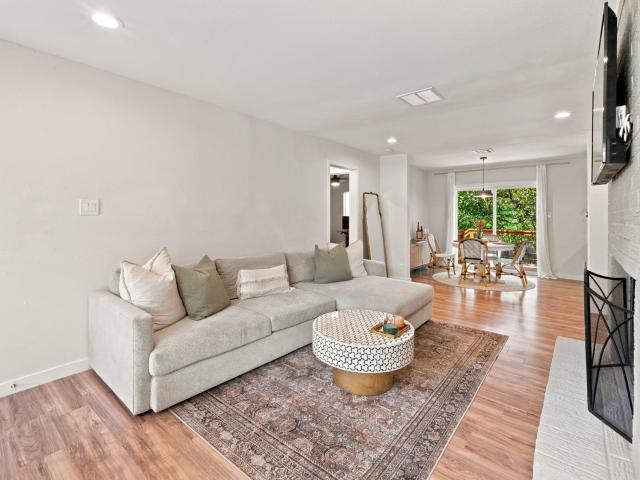 2802 Catalina Dr # B