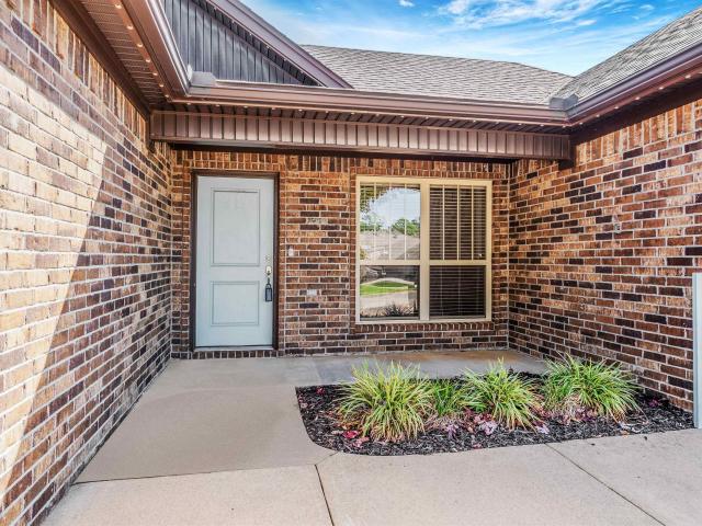 2802 Roset Lane