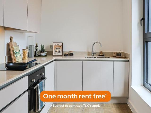 2802, Silver Yard, 100 Moor Street. 2 bed apartment to rent £1,445 pcm £333 pw