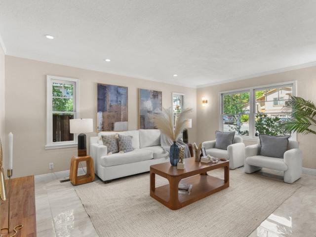 28039 Dobbel Avenue