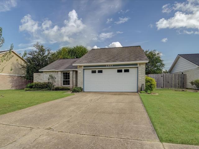 2803 Custer Drive