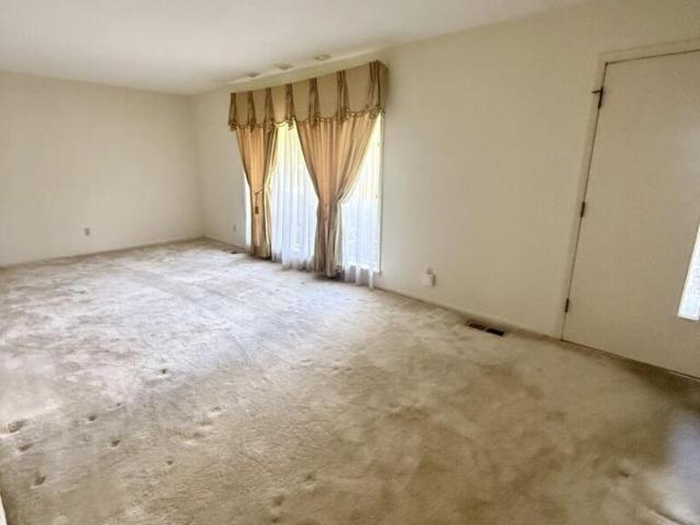 2803 Griffin Dr
