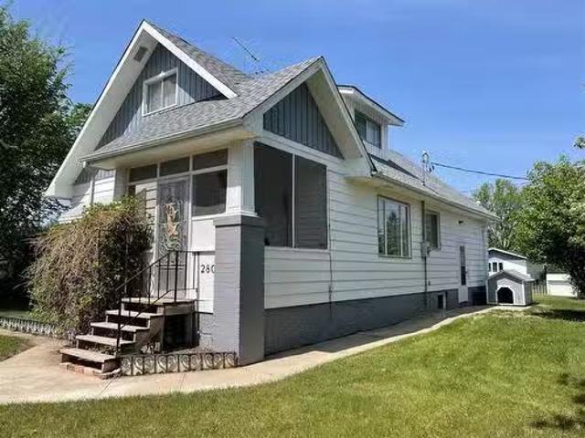 280 2Nd Avenue, Swan River, MB, R0L 1G0 house for sale List.